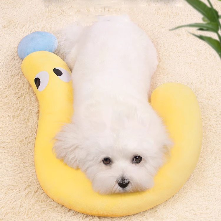 강아지 베개 사계절 공용 장난감 애견 매트 목베개 잠자리 고양이 여름 담요 집 용품, 옐로우, 1개 상세 이미지 2