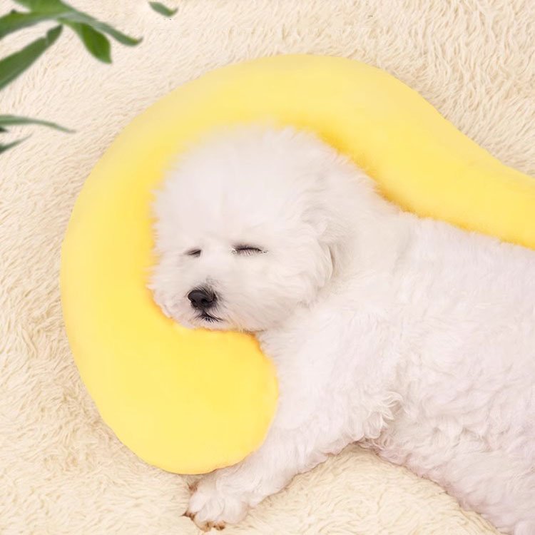 강아지 베개 사계절 공용 장난감 애견 매트 목베개 잠자리 고양이 여름 담요 집 용품, 옐로우, 1개 상세 이미지 2