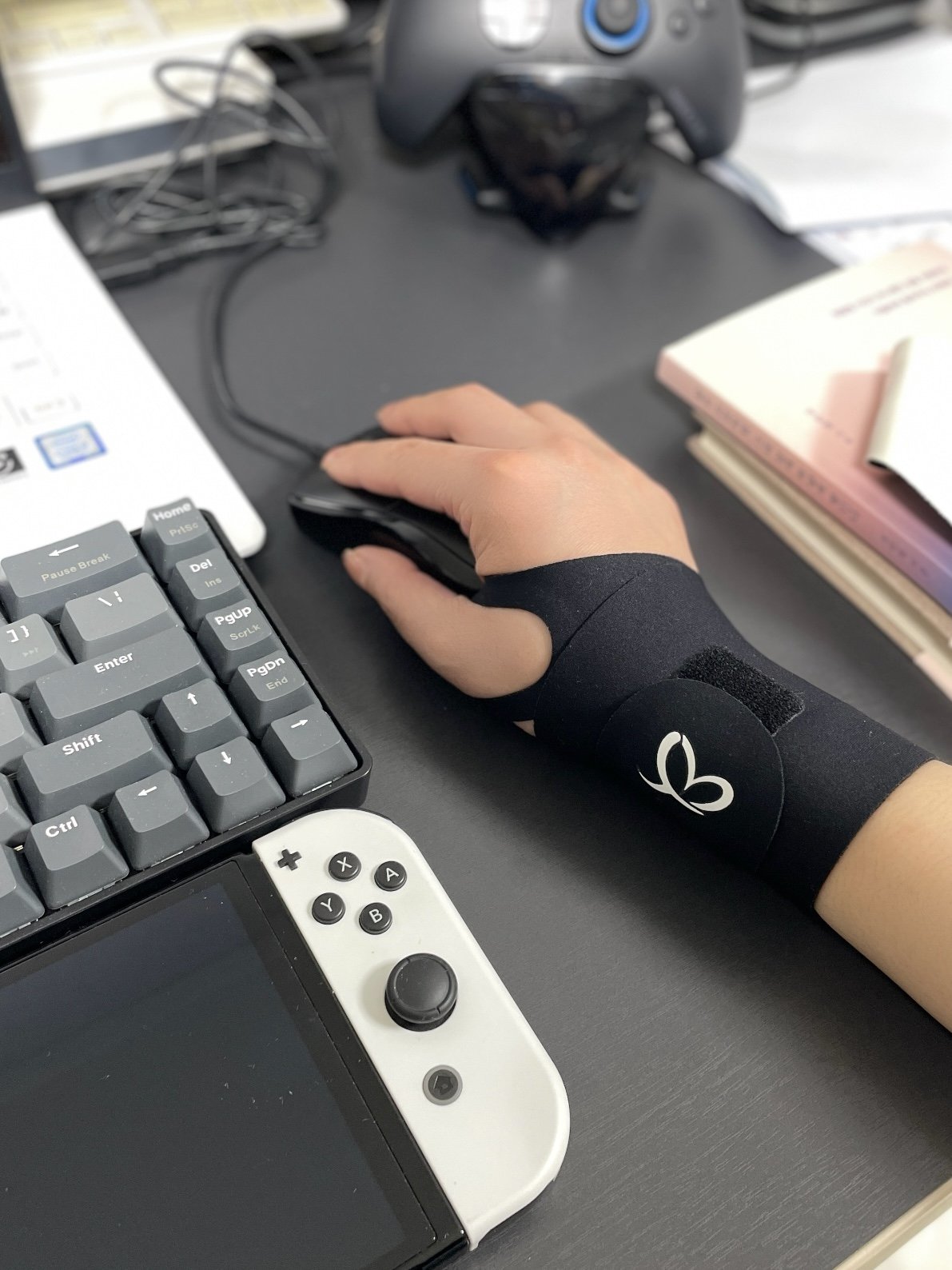 손목보호대 아대 얇은 골프 테니스 헬스 운동 바르엘 블랙 1개입 상세 이미지 1